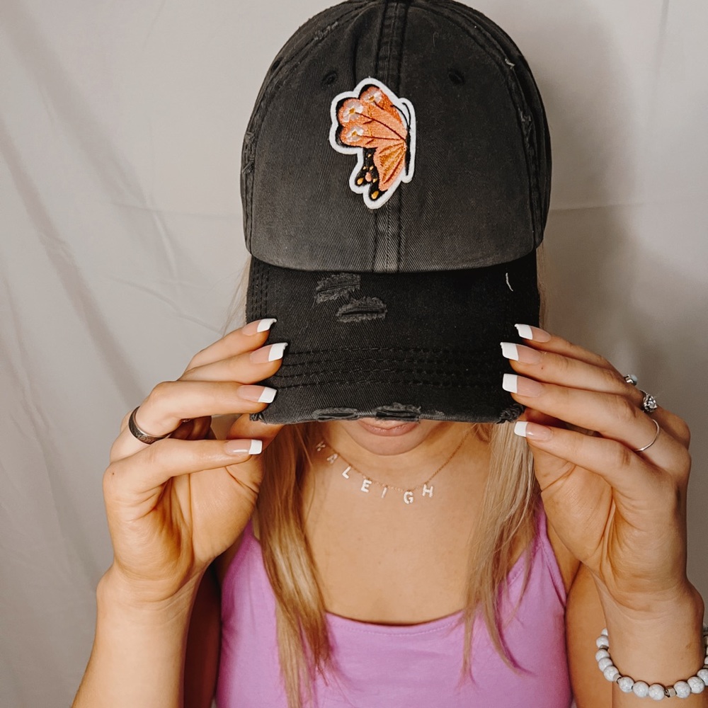 Grey hat + butterfly 🦋